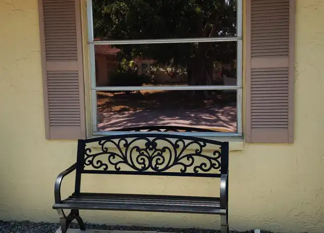 Property at 4417 Tecumseh Trl, Sarasota, FL, 34233, 2 beds, 2 baths, [object Object]