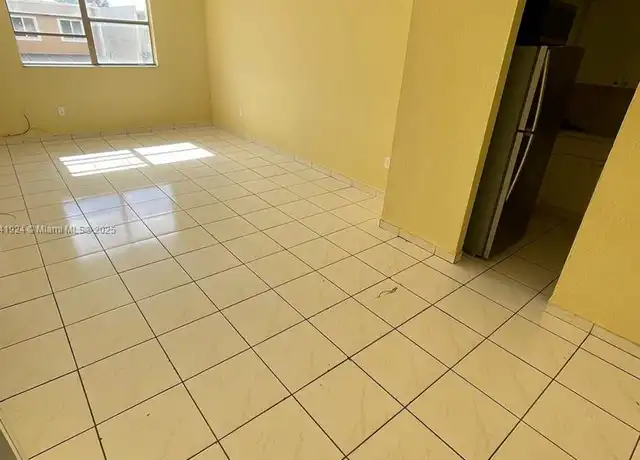 Property at 666 W 81st St #201, Hialeah, FL, 33014, 1 bed, 1 bath, [object Object]