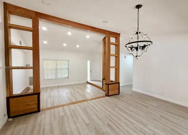 Property at 9788 NW 3rd Mnr, Coral Springs, FL, 33071, 4 beds, 3 baths, [object Object]