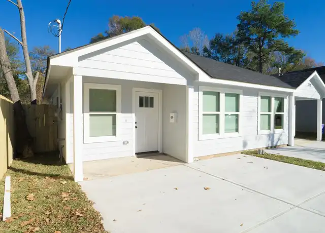 Property at 308 S 12th St Unit A, Conroe, TX, 77301, 3 beds, 2 baths, [object Object]