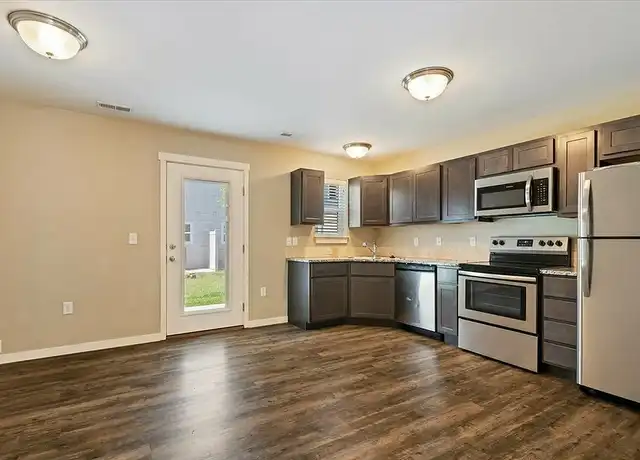 Property at Timbercreek Townhomes - 1330 S English Oak Way, Nampa, ID, 83686, 3 beds, 2.5 baths, [object Object]