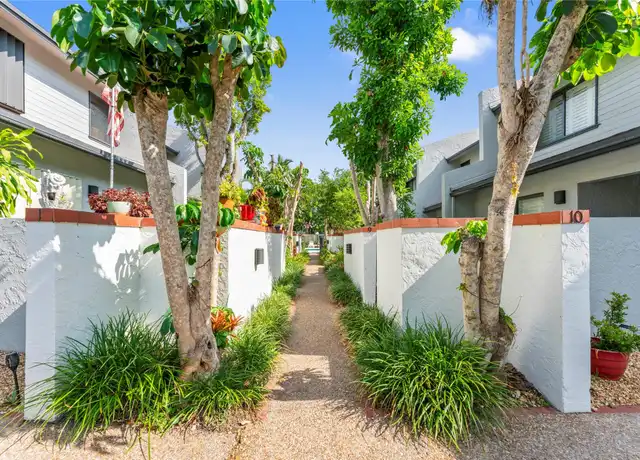 Property at 817 SE 12th Ct #4, Fort Lauderdale, FL, 33316, 2 beds, 2.5 baths, [object Object]