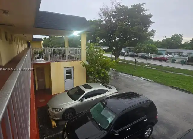 Property at 19305 NE 2nd Ave #2318, Miami, FL, 33179, 1 bed, 1.5 baths, [object Object]