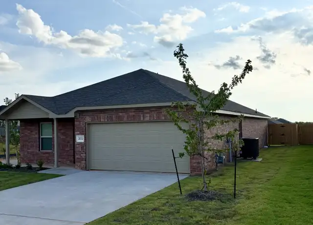 Property at 2013 Paper Birch Pl, Oklahoma City, OK, 73128, 4 beds, 2 baths, [object Object]