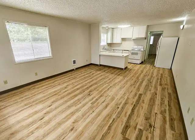 Property at 1720-1738 Broadway St NE Unit 1720, Salem, OR, 97301, 1 bed, 1 bath, [object Object]