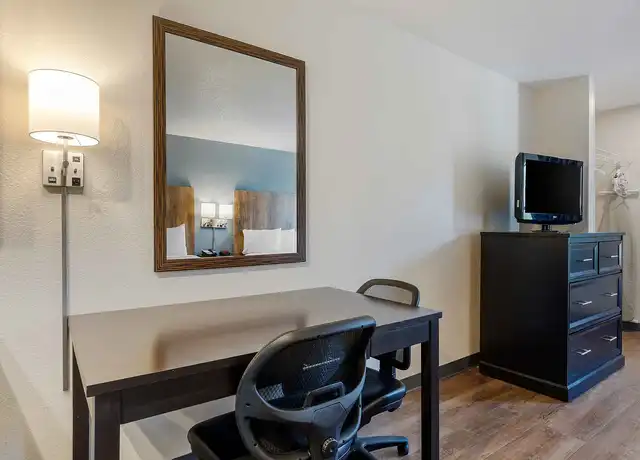 Property at Charlotte - Pineville - Park Rd - 10930 Park Rd, Charlotte, NC, 28226, 0 beds, 1 bath, [object Object]
