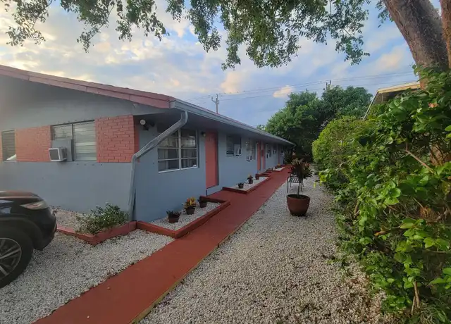 Property at 6233 Dawson St Unit 3, Hollywood, FL, 33023, 1 bed, 1 bath, [object Object]