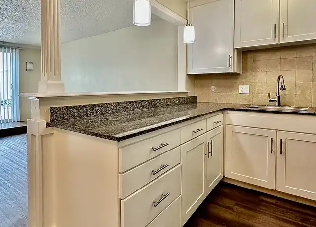 Property at Lakeview Towers Apartments - 201 E 12th St, Oakland, CA, 94606, 2 beds, 1 bath, [object Object]
