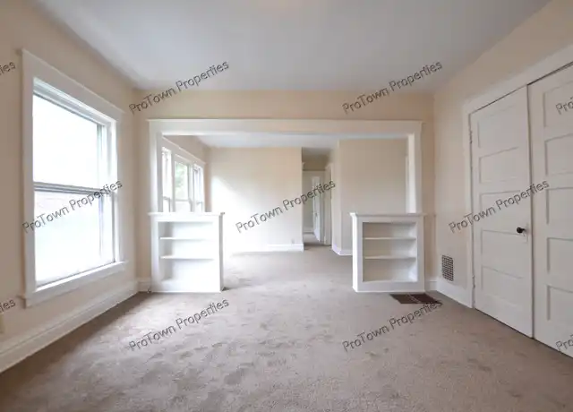 Property at 107 Arizona Ave Unit 2s, Joliet, IL, 60433, 2 beds, 1 bath, [object Object]