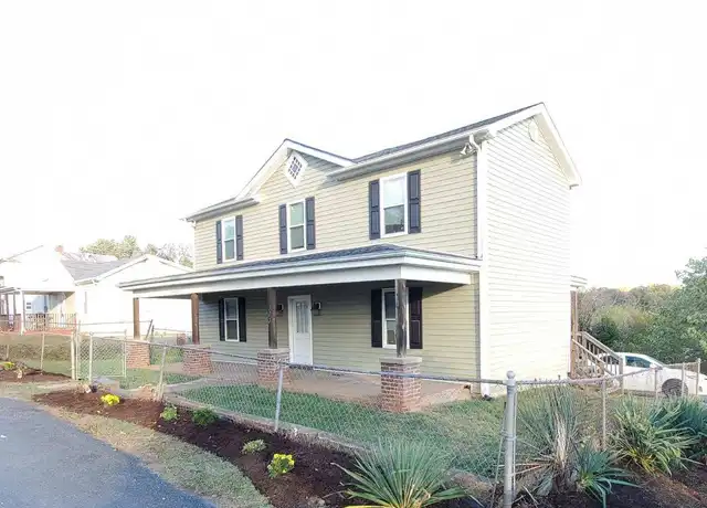 Property at 183 Clark St, Madison Heights, VA, 24572, 4 beds, 2 baths, [object Object]