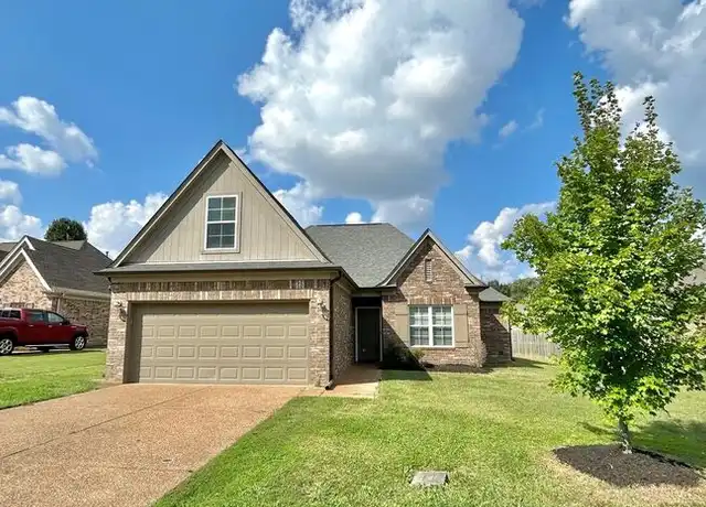 Property at 8136 Maywood Dr, Olive Branch, MS, 38654, 4 beds, 2 baths, [object Object]
