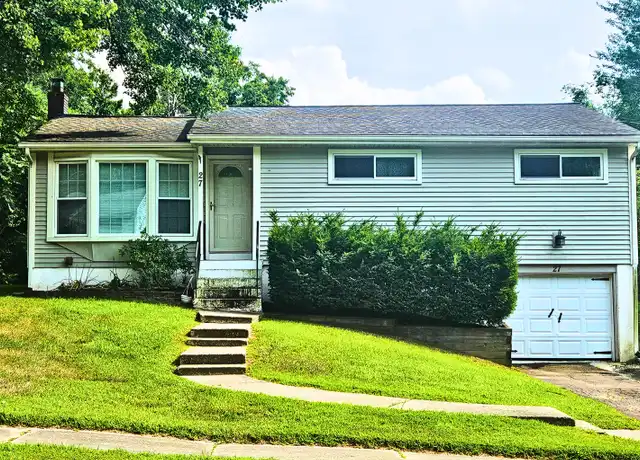 Property at 27 Highview Ter, Enfield, CT, 06082, 3 beds, 1 bath, [object Object]