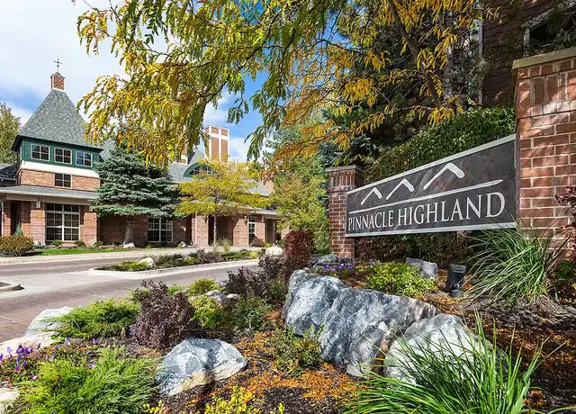 Property at Pinnacle Highland Apartments - 7673 S Highland Dr, Salt Lake City, UT, 84121, 1-3 bed, 1-2 bath, [object Object]