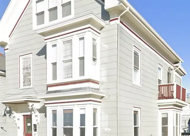 Property at 41 Western Ave Unit 2, Gloucester, MA, 01930, 2 beds, 2 baths, [object Object]