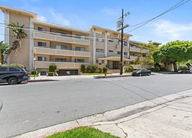 Property at Encino Towers - 5150 Yarmouth Ave, Encino, CA, 91316, 1 bed, 1 bath, [object Object]