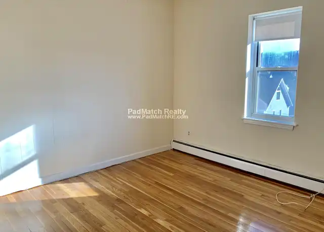 Property at 172 N Beacon St Unit 11, Brighton, MA, 02135, 1 bed, 1 bath, [object Object]