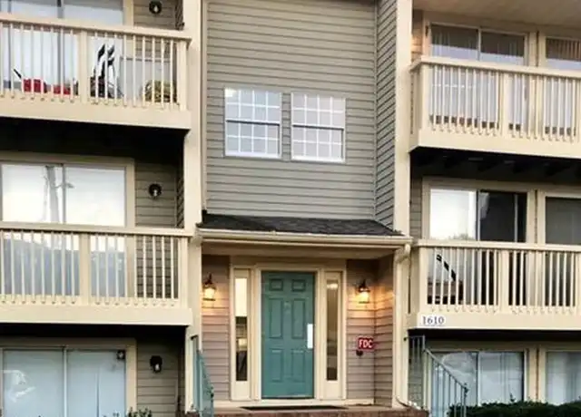Property at 1610 Arlyn Cir, Charlotte, NC, 28213, 3 beds, 2 baths, [object Object]