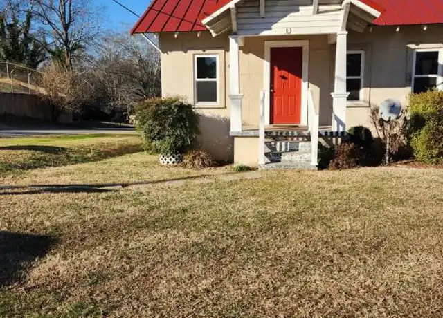 Property at 112 W North 2nd St, Seneca, SC, 29678, 2 beds, 1 bath, [object Object]