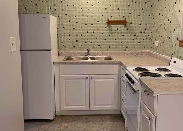 Photo of 1419 Broadway St, Melrose Park, IL 60160
