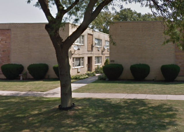 Photo of 1419 Broadway St, Melrose Park, IL 60160