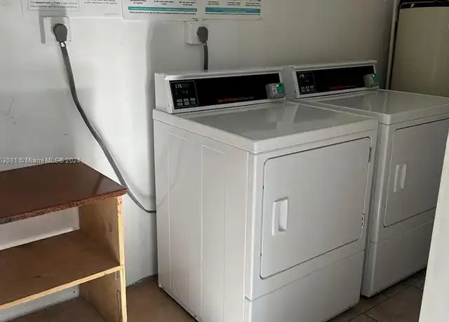 Property at 105 NE 12th Ave #11, Hallandale Beach, FL, 33009, 1 bed, 1 bath, [object Object]