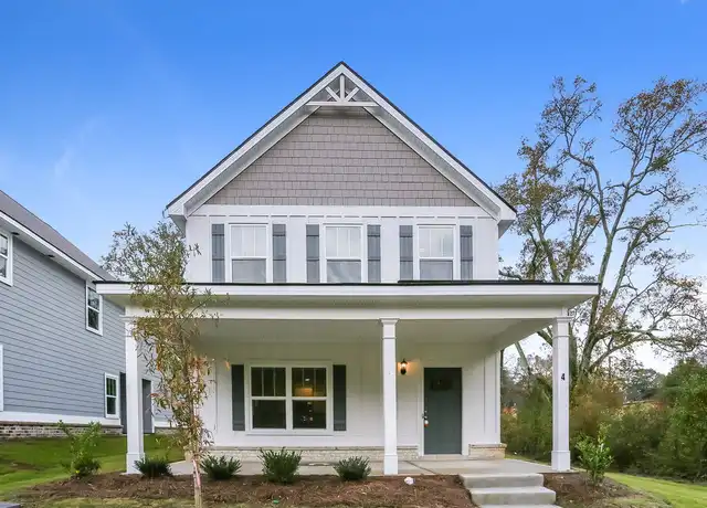 Property at 4 Elm St, Hampton, GA, 30228, 3 beds, 2.5 baths, [object Object]