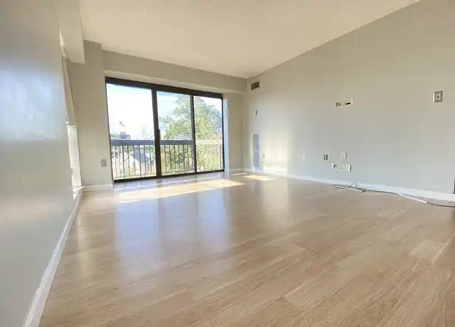 Property at 15 North Beacon St #226, Allston, MA, 02134, 2 beds, 2 baths, [object Object]