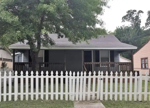 Property at 300 S Haswell Dr, Bryan, TX, 77803, 3 beds, 2 baths, [object Object]