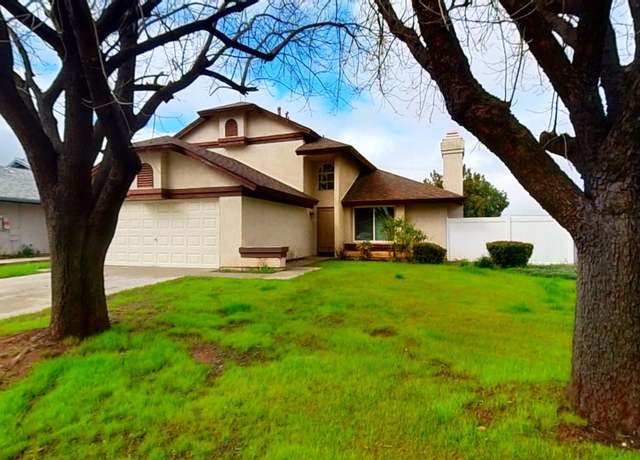 Photo of 12926 Foxwood Dr, Yucaipa, CA 92399