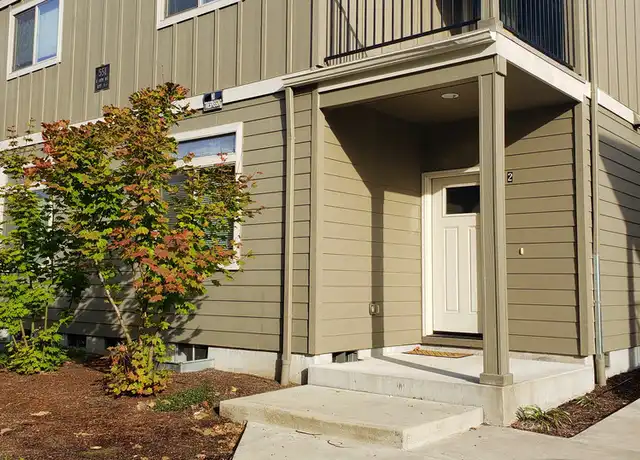 Property at 551 E 14th Ave Unit 03, Eugene, OR, 97401, 4 beds, 2 baths, [object Object]