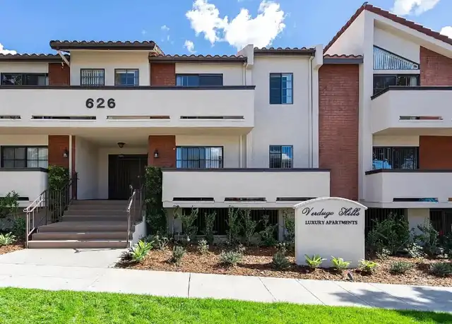 Property at 626 E Verdugo Ave Unit R, Burbank, CA, 91501, 2 beds, 2 baths, [object Object]