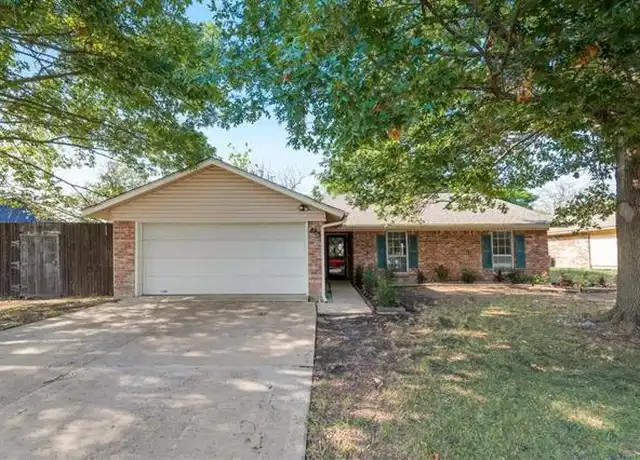 Property at 605 High Meadow Dr, Allen, TX, 75002, 4 beds, 2 baths, [object Object]