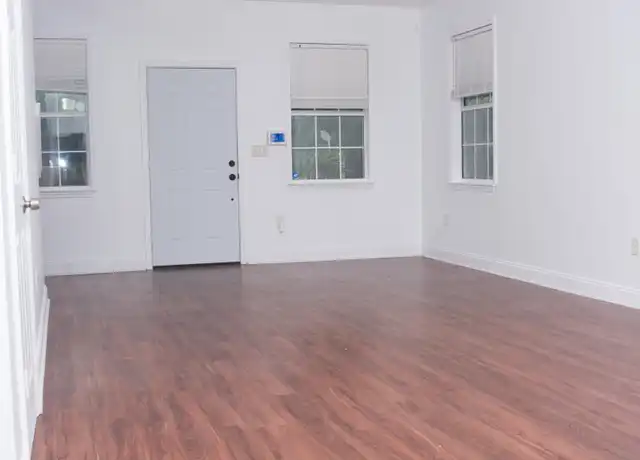Property at 102 White Dr Unit 1, Tallahassee, FL, 32304, 4 beds, 4.5 baths, [object Object]