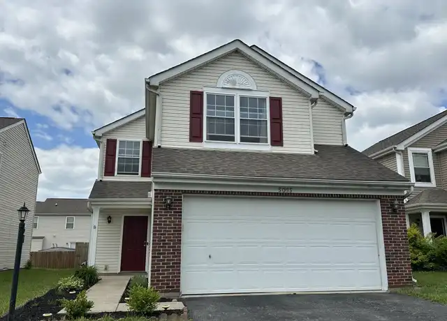 Property at 5095 Maple Valley Dr, Columbus, OH, 43228, 3 beds, 2.5 baths, [object Object]