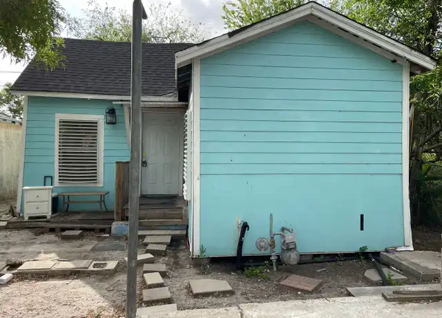 Property at 2306 Crews St, Corpus Christi, TX, 78405, 2 beds, 1 bath, [object Object]