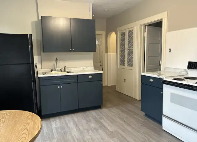 Property at 295 Lasalle St Unit 2, New Britain, CT, 06051, 2 beds, 1 bath, [object Object]