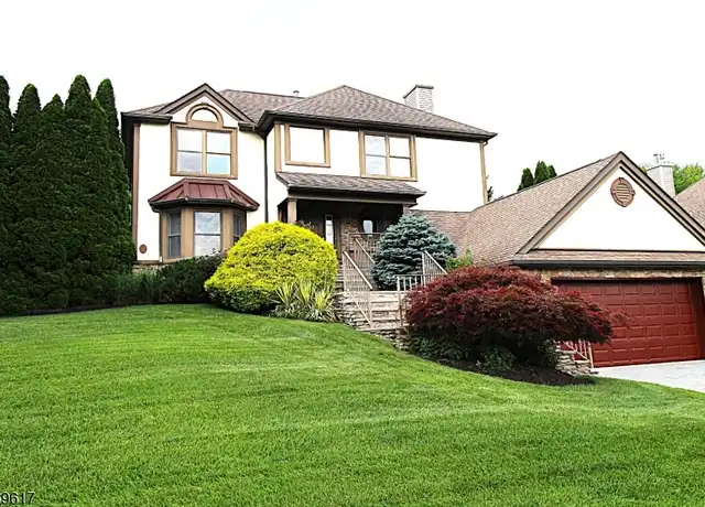 Property at 11 Cypress Ln, Hamburg, NJ, 07419, 3 beds, 2.5 baths, [object Object]