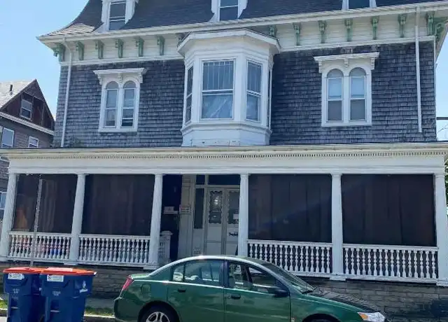 Property at 120 Mill St, New Bedford, MA, 02740, 1 bed, 1 bath, [object Object]