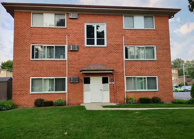 Property at 287 8th St Unit 3A, Wheeling, IL, 60090, 2 beds, 1 bath, [object Object]