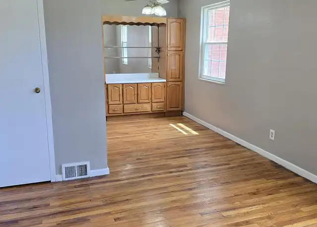 Property at 22651 Fox Ave Unit B, Euclid, OH, 44123, 2 beds, 1 bath, [object Object]