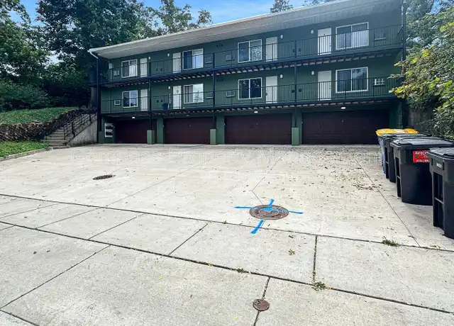 Property at 536 Cedar St NE Unit 1, Grand Rapids, MI, 49503, 1 bed, 1 bath, [object Object]