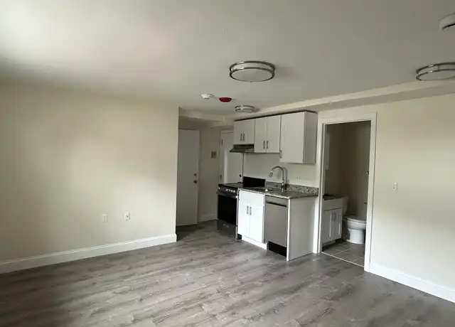 Property at 9 River Dr Unit B, Danvers, MA, 01923, 0 beds, 1 bath, [object Object]