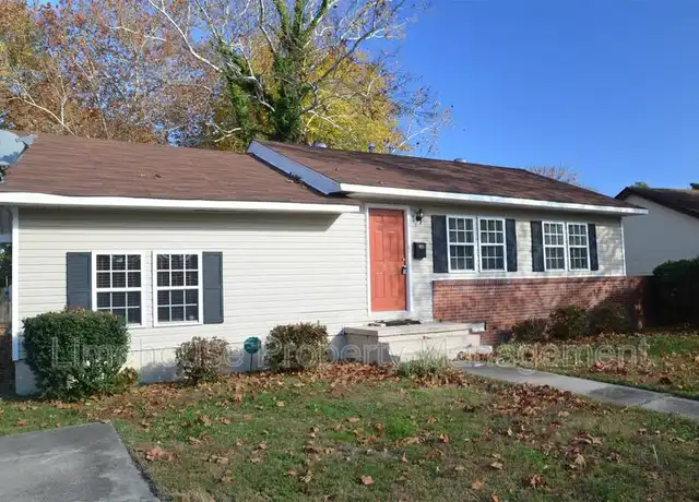 Property at 1519 Stratford St, Portsmouth, VA, 23701, 3 beds, 2 baths, [object Object]