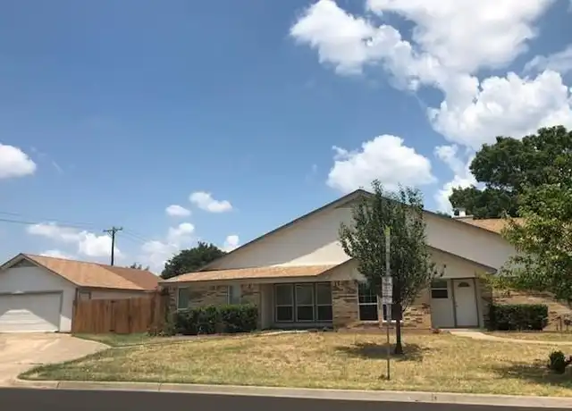 Property at 2134 Stone Moss Ln, Grapevine, TX, 76051, 3 beds, 2 baths, [object Object]