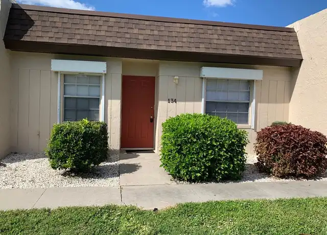 Property at 6300 S Pointe Blvd #134, Fort Myers, FL, 33919, 2 beds, 1 bath, [object Object]