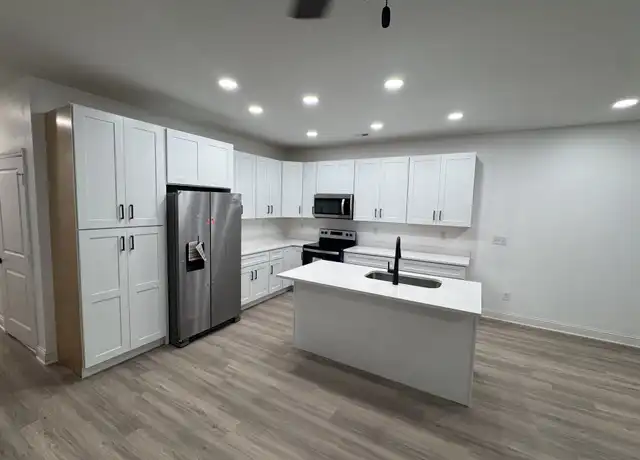 Property at 1 Paul Beck Rd Unit 1, Lexington, NC, 27292, 3 beds, 2.5 baths, [object Object]