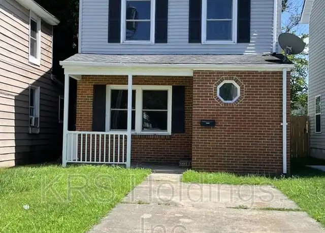 Property at 722 20th St, Newport News, VA, 23607, 4 beds, 2 baths, [object Object]