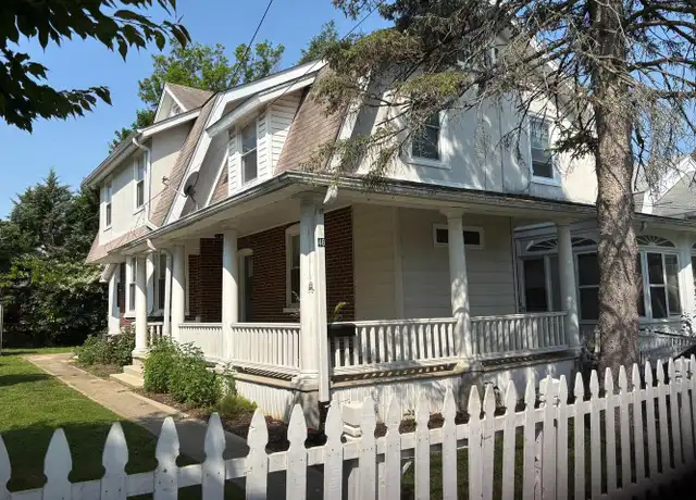 Property at 48 Knox Ave, Berwyn, PA, 19312, 3 beds, 2 baths, [object Object]