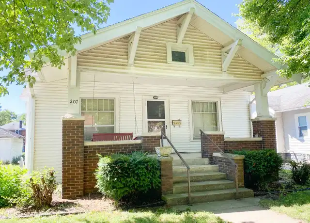 Property at 207 W Stadium Ave, West Lafayette, IN, 47906, 3 beds, 1 bath, [object Object]