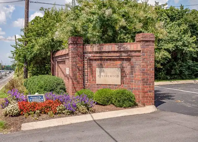 Property at 3510 Hillsboro Dr Unit Pike45, Nashville, TN, 37215, 1 bed, 1 bath, [object Object]
